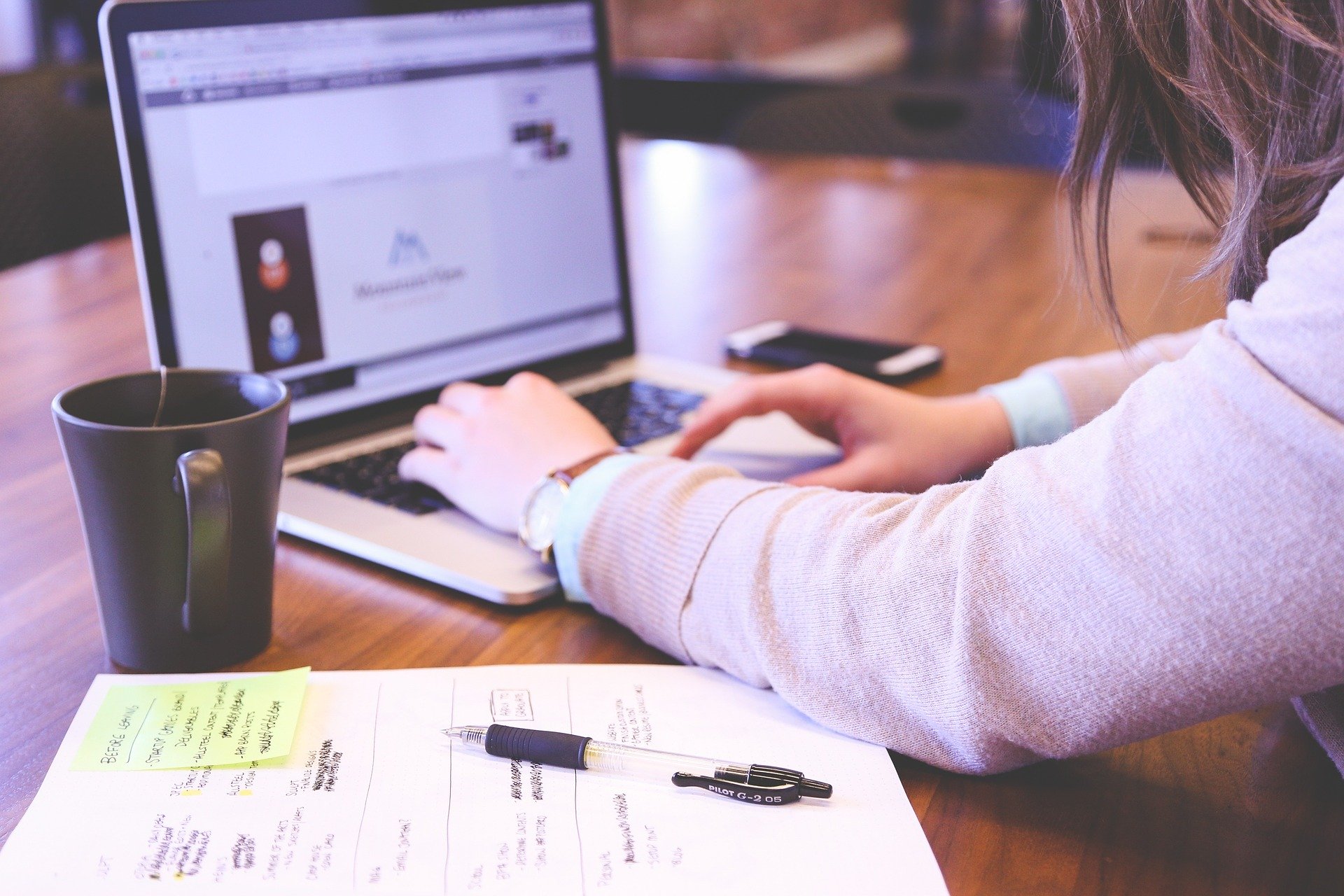 5 Signs You Need To Hire A Website Designer