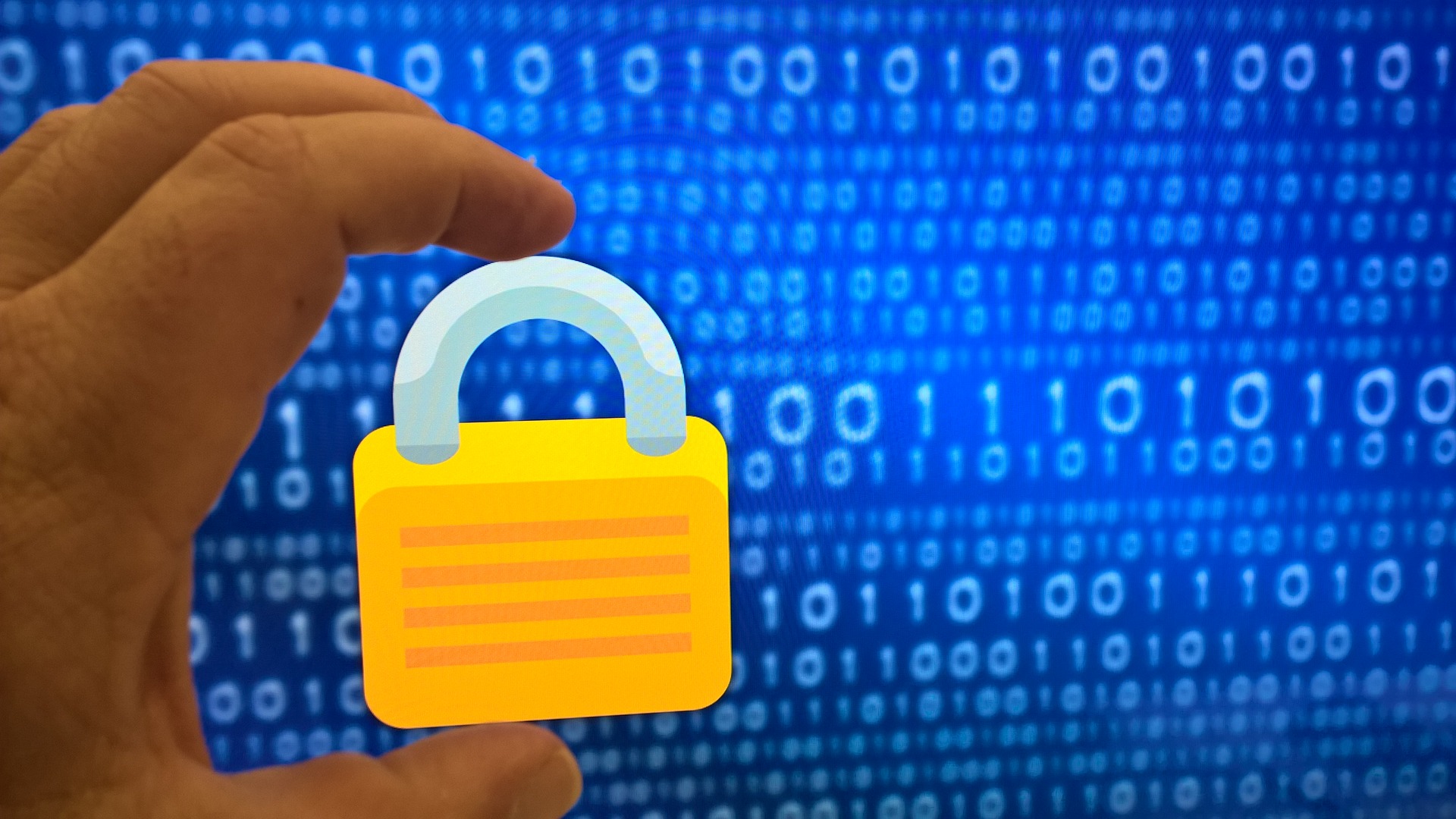FTPS vs FTP vs SFTP – Explained